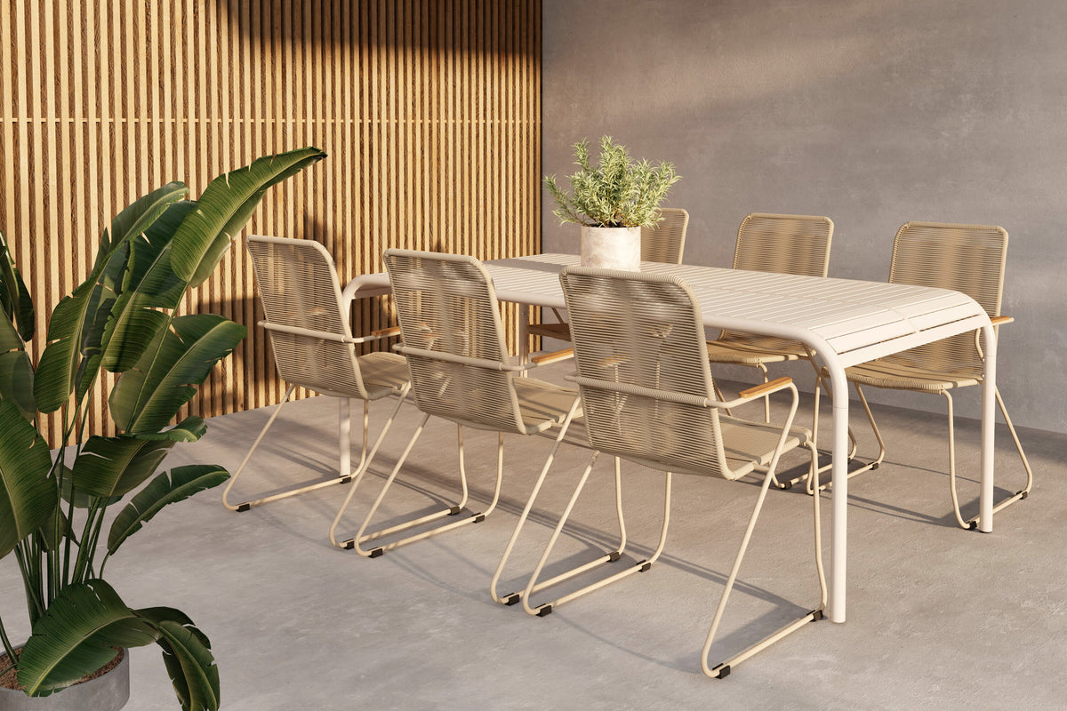 Borneo matgrupp med 6 Bois-stolar beige