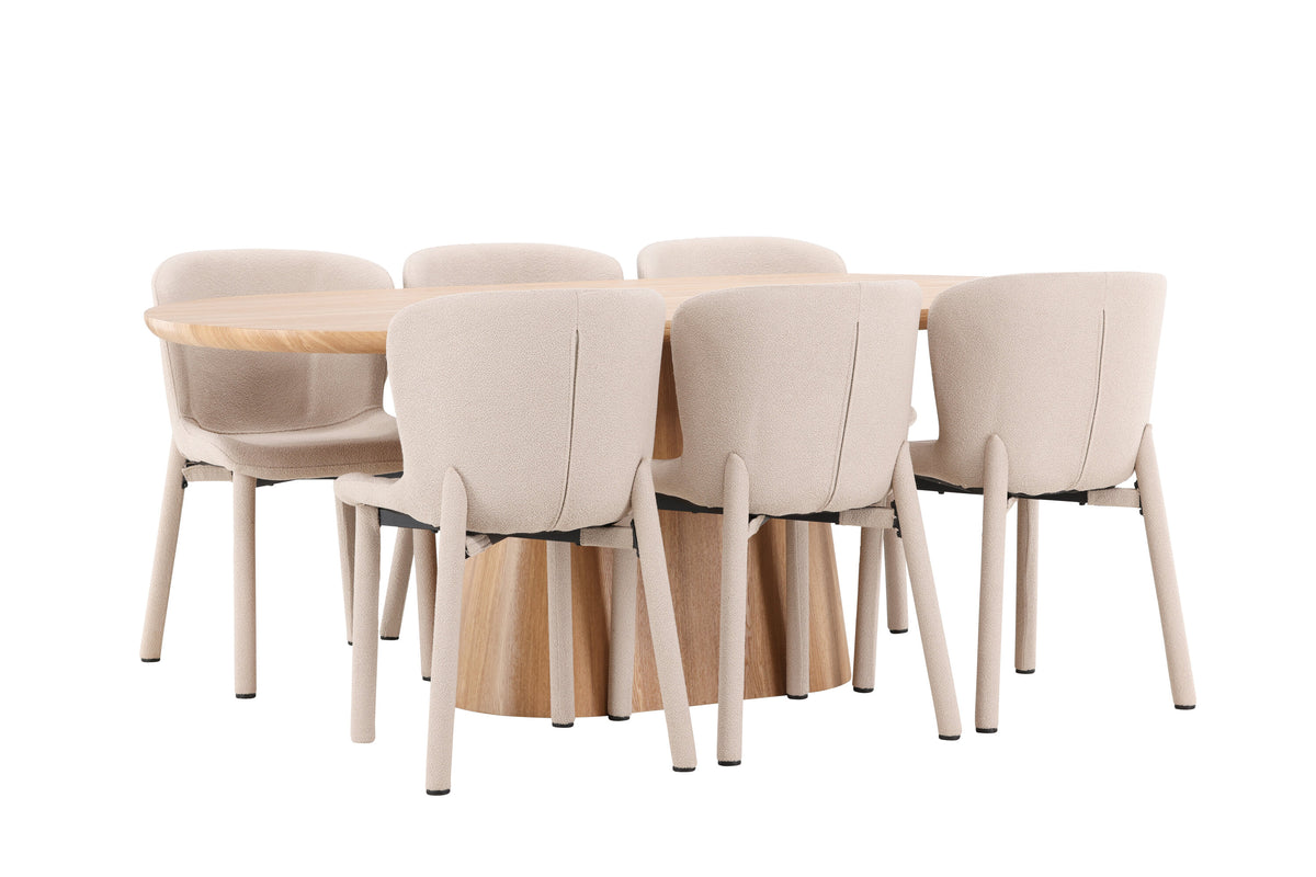 Stjärnö oval matgrupp med naturfärgat bord och 6 beige Astoria-stolar