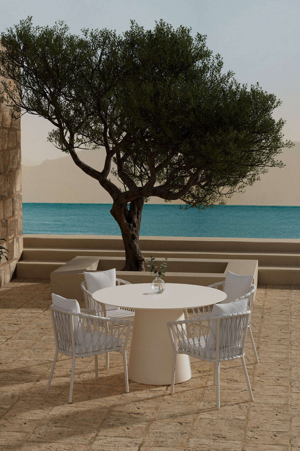 Lanzo matgrupp med beige bord och 4 vita Linos-stolar